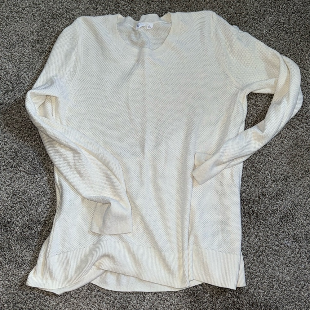 GAP lightweight sweater